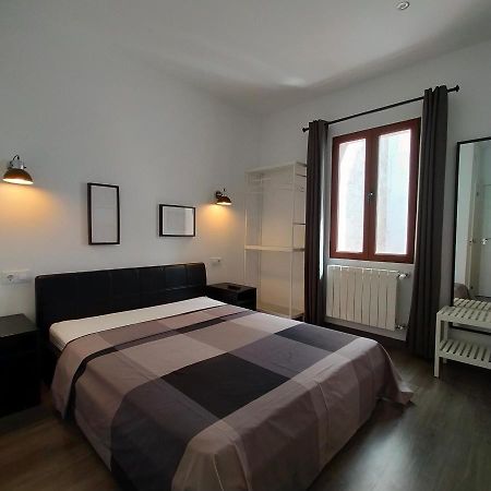 Room Pride مدريد المظهر الخارجي الصورة