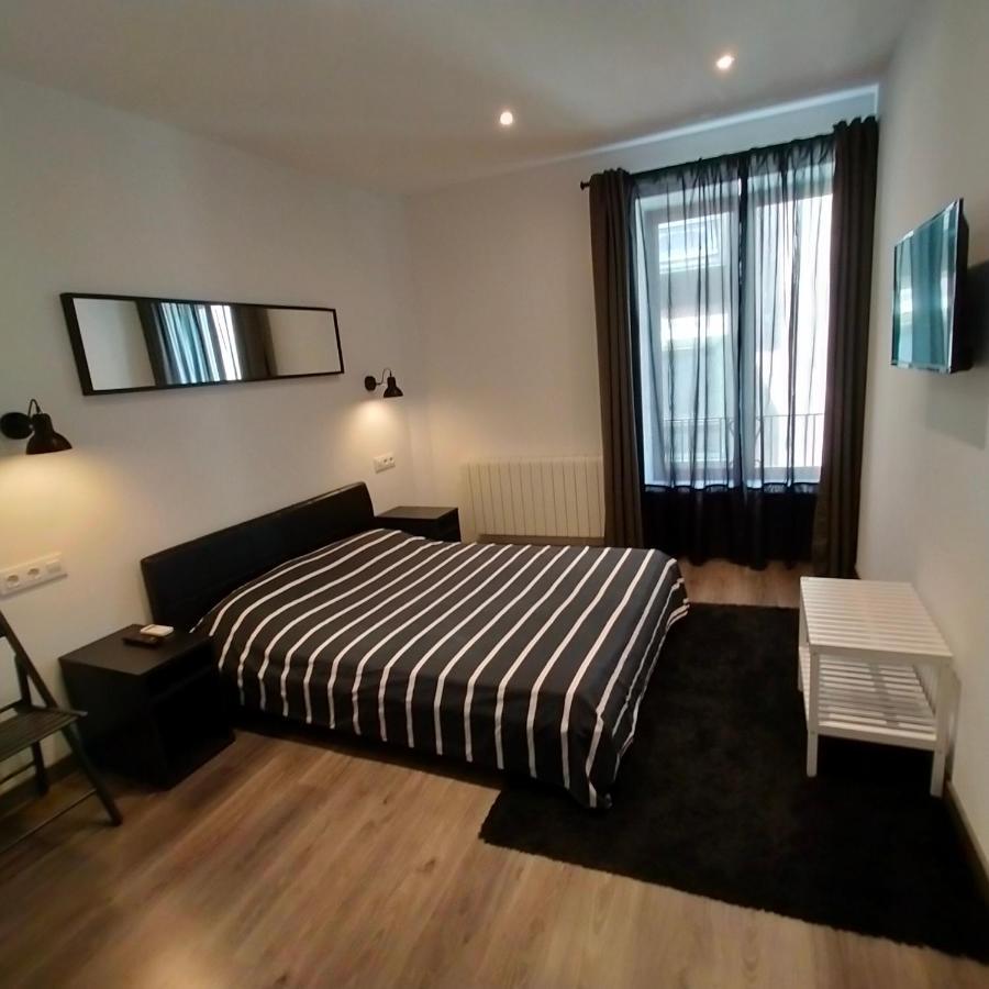 Room Pride مدريد المظهر الخارجي الصورة