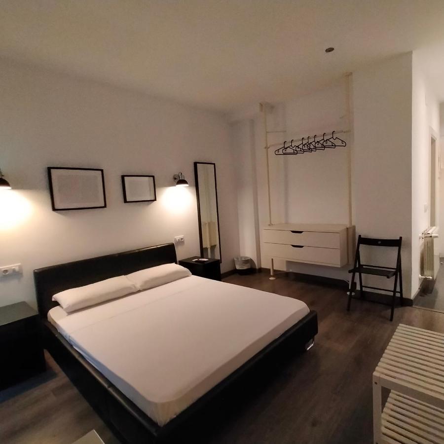 Room Pride مدريد المظهر الخارجي الصورة